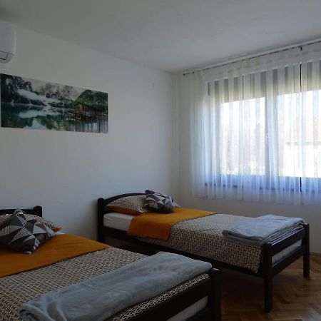 Apartman Dabrovic Novska Екстериор снимка