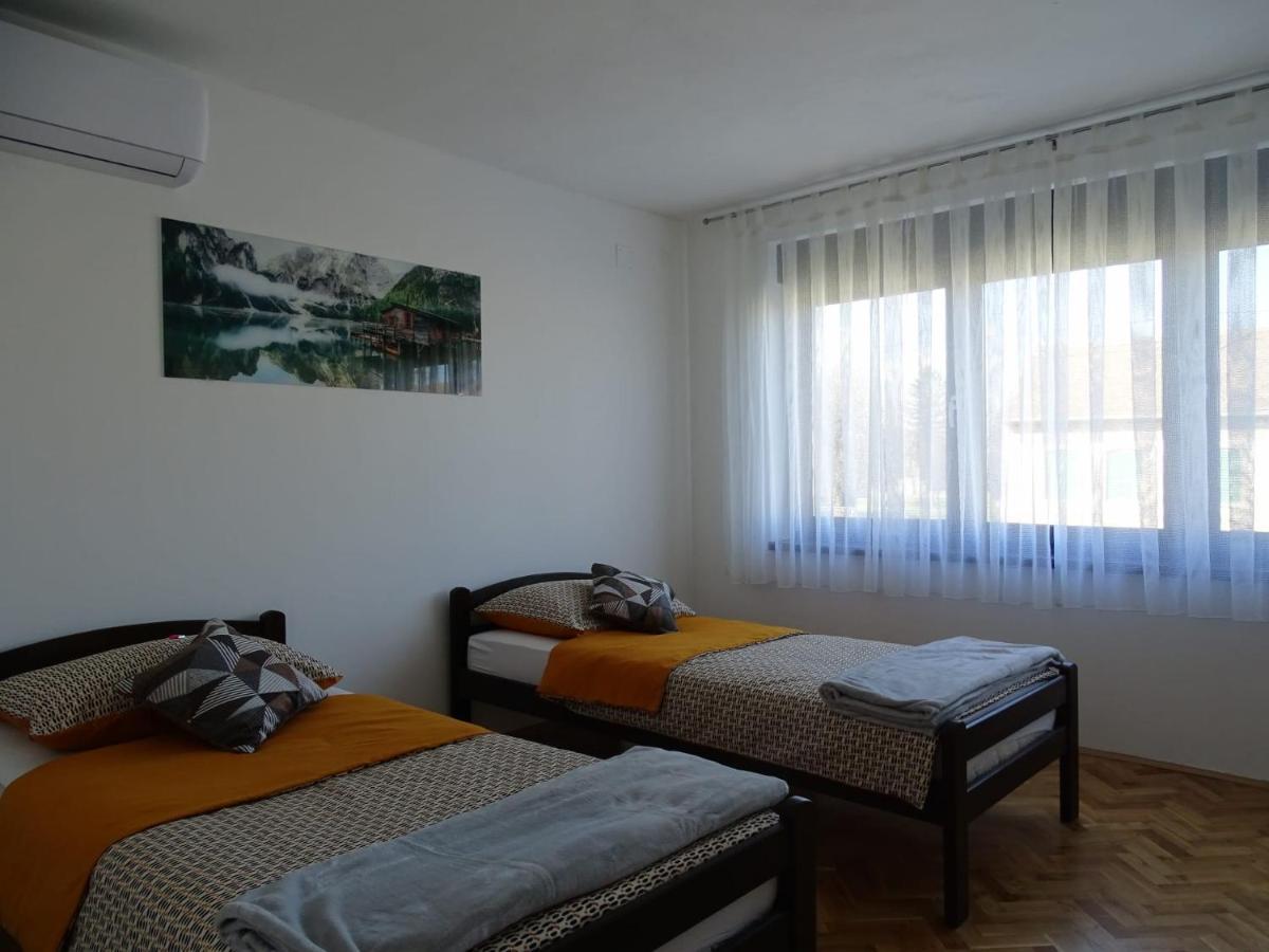Apartman Dabrovic Novska Екстериор снимка