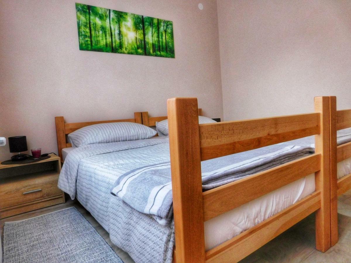 Apartman Dabrovic Novska Екстериор снимка